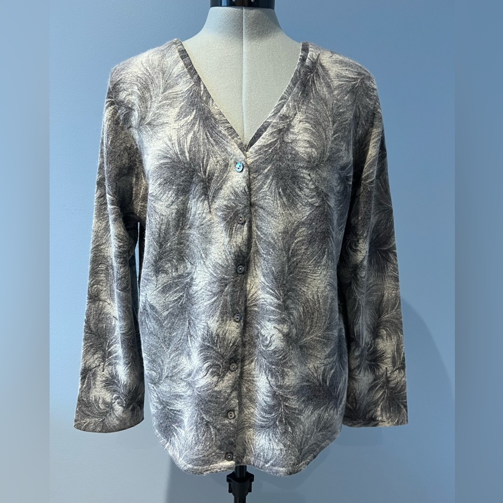Sarah Spencer Button Front Cardigan Gray Print Wool Blend M/L